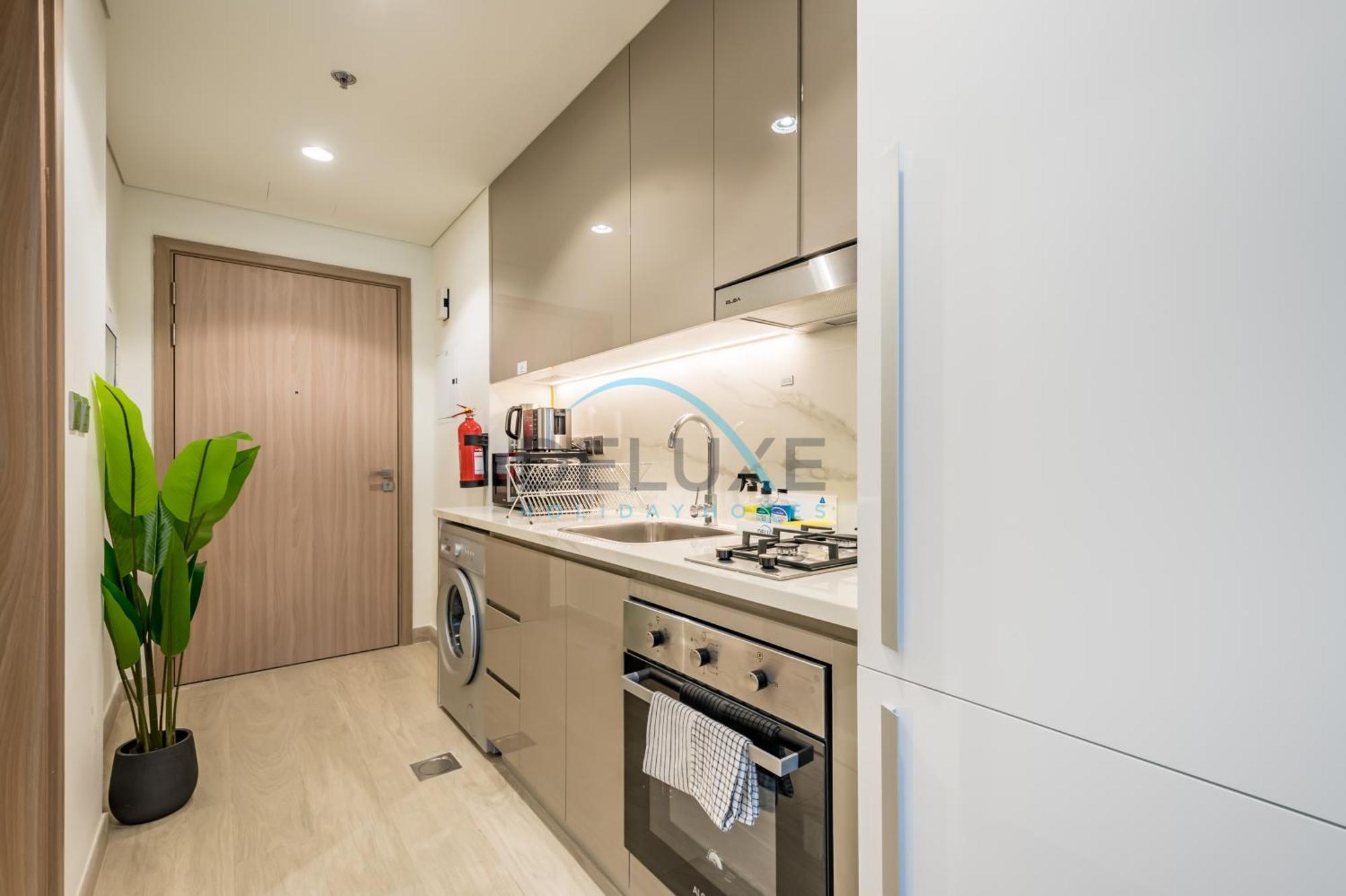 Stylish In Azizi Riviera 42, Al Merkadh By Deluxe Homes * Dubai
