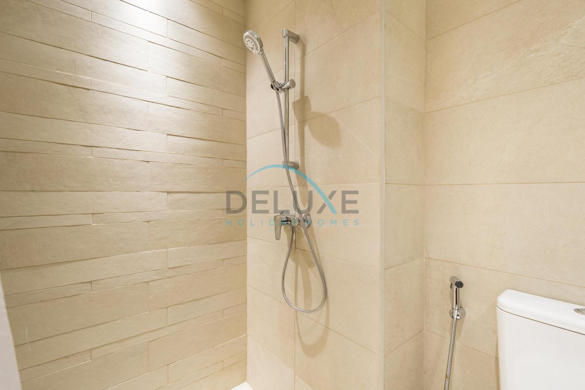 Apartment Stylish In Azizi Riviera 42, Al Merkadh By Deluxe Homes